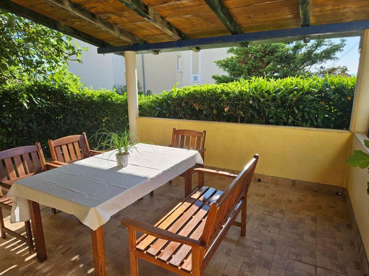 Apartmani Sanja Klenovica Dış mekan fotoğraf